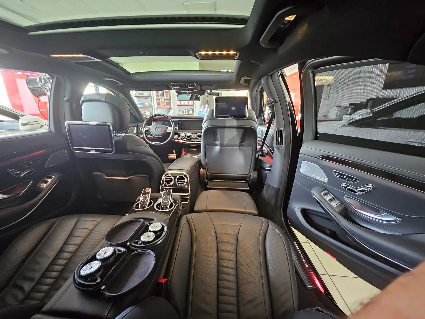 Mercedes-Benz S 500 L AMG Chauffeur Paket *Durchgehend Scheckheft MB* Negru - 1