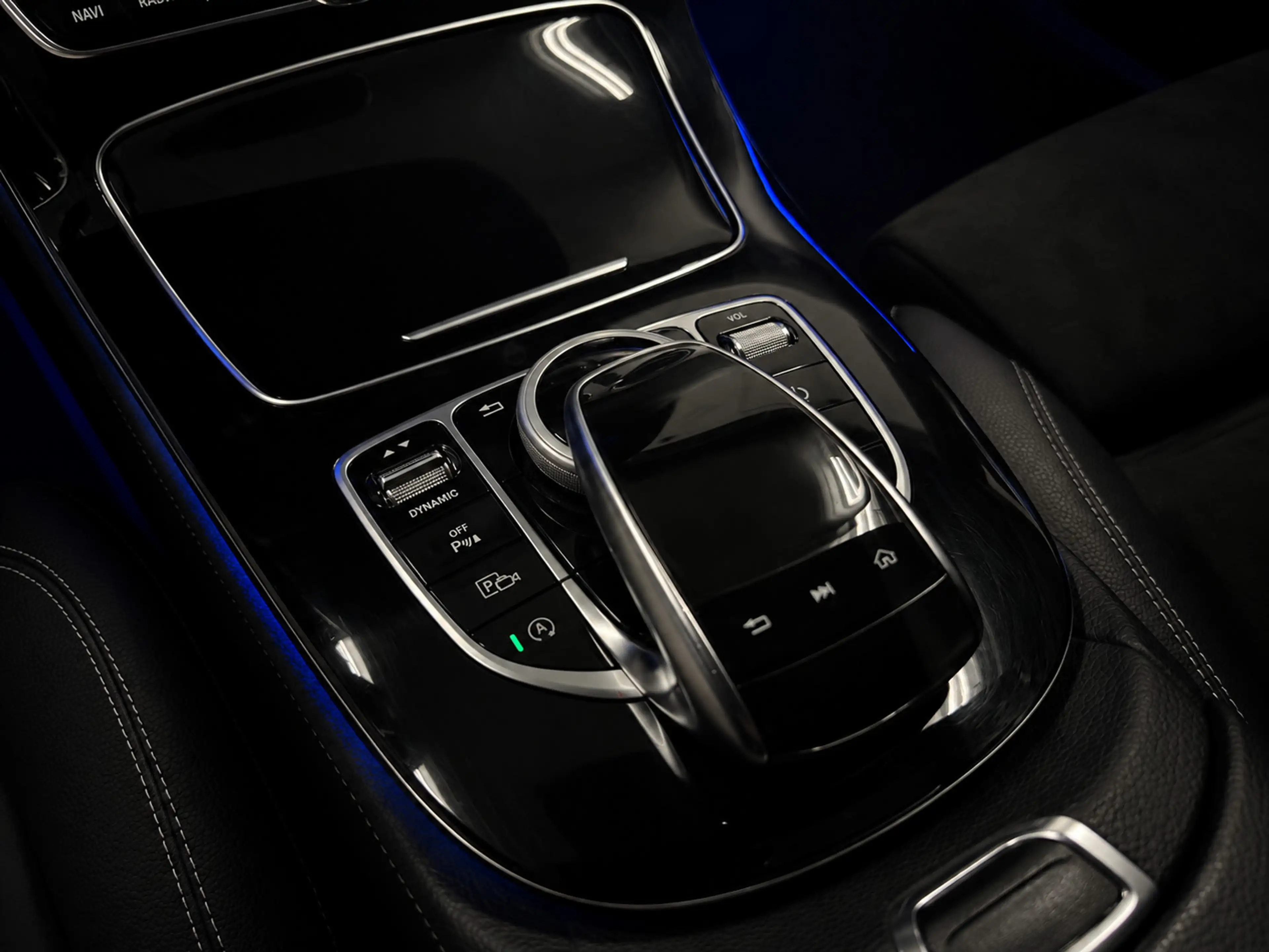 Mercedes-Benz E 200 Business Solution | Camera | Sfeer | Widescreen — photo 14