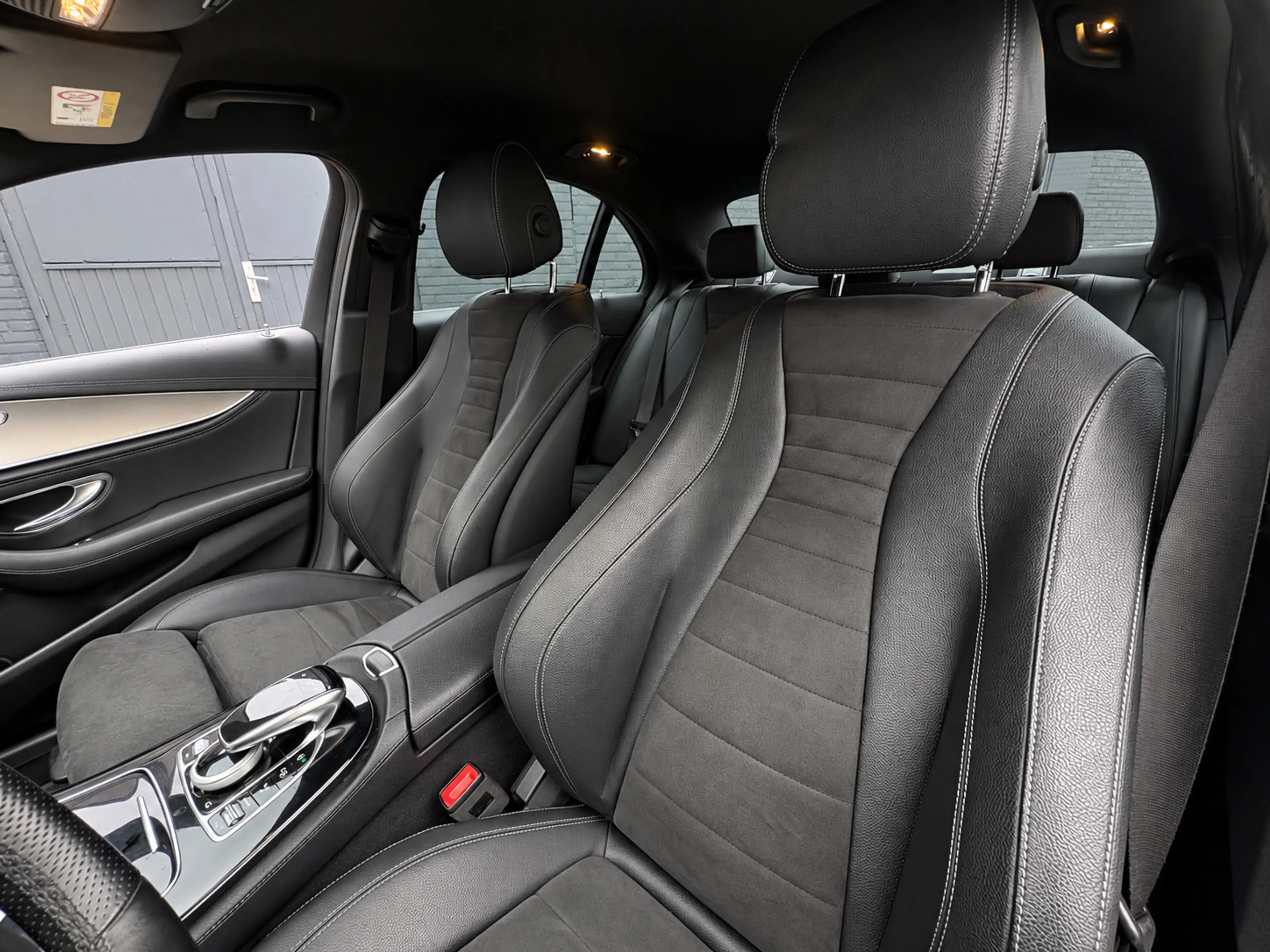 Mercedes-Benz E 200 Business Solution | Camera | Sfeer | Widescreen — photo 9
