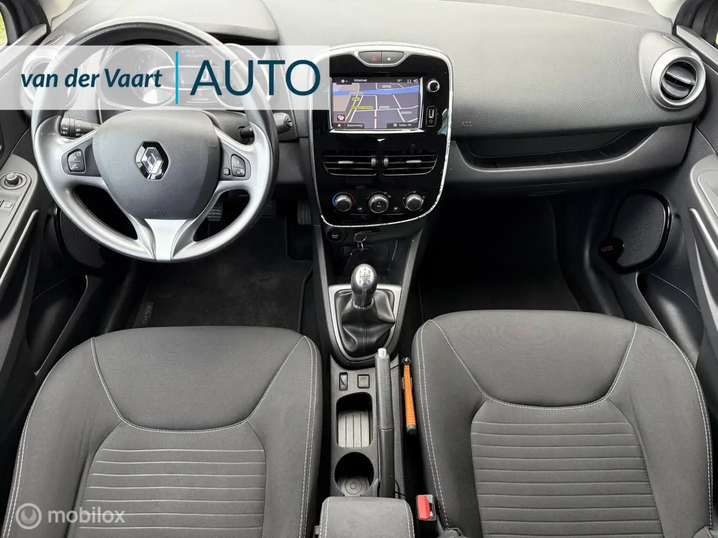 Renault Clio Estate 0.9 TCe Limited / Cruise / PDC / Navi / Led Grijs - 2