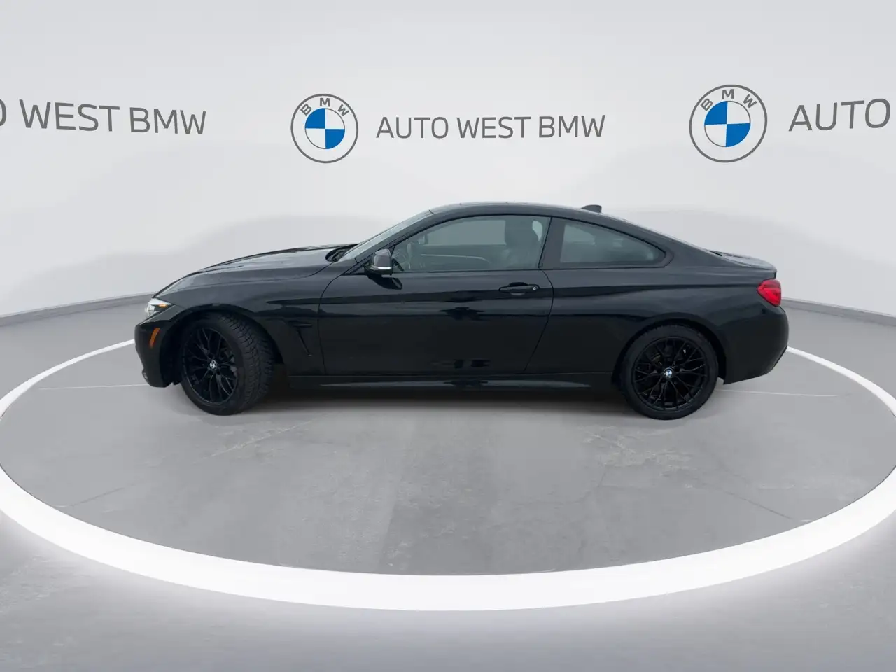BMW 4 Series снимка BMW 4 Series