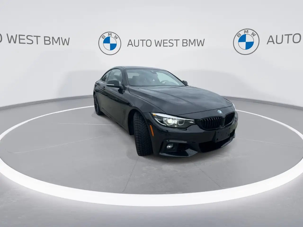 BMW 4 Series снимка BMW 4 Series