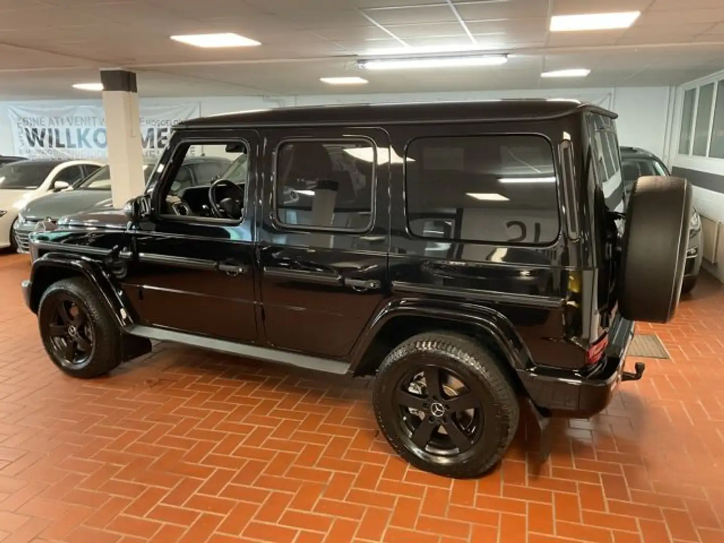 Mercedes-Benz G 450 D Offroad Standheizung,AHK,MBUX Fond Negro - 2