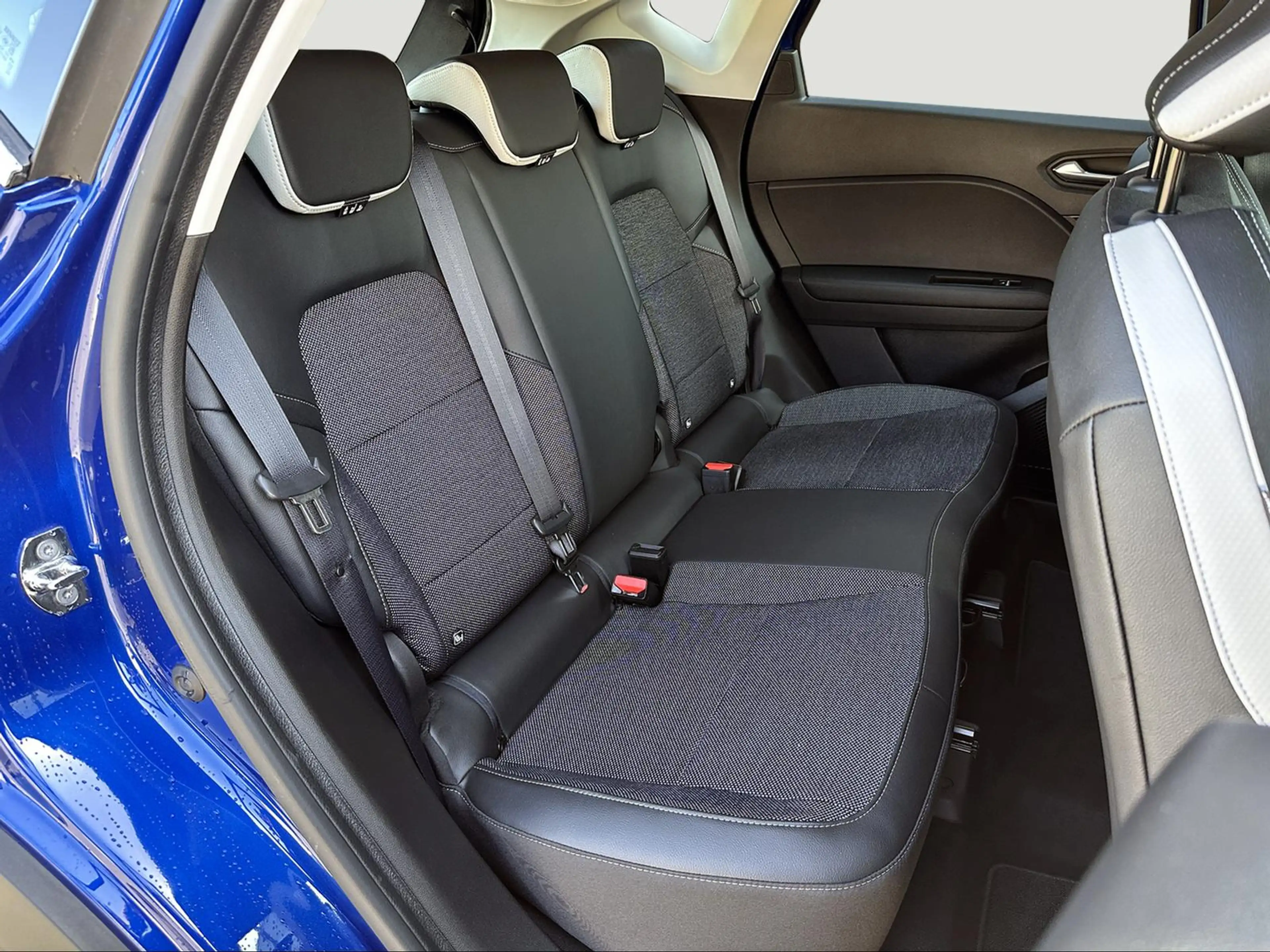 Renault Captur Intens 1.0TCE APP/NAV/PDC/KAMERA/SHZ — photo 7