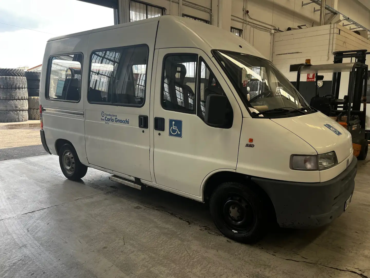 Fiat Ducato Minibus 9 posti Trasporto disabili Bianco - 1