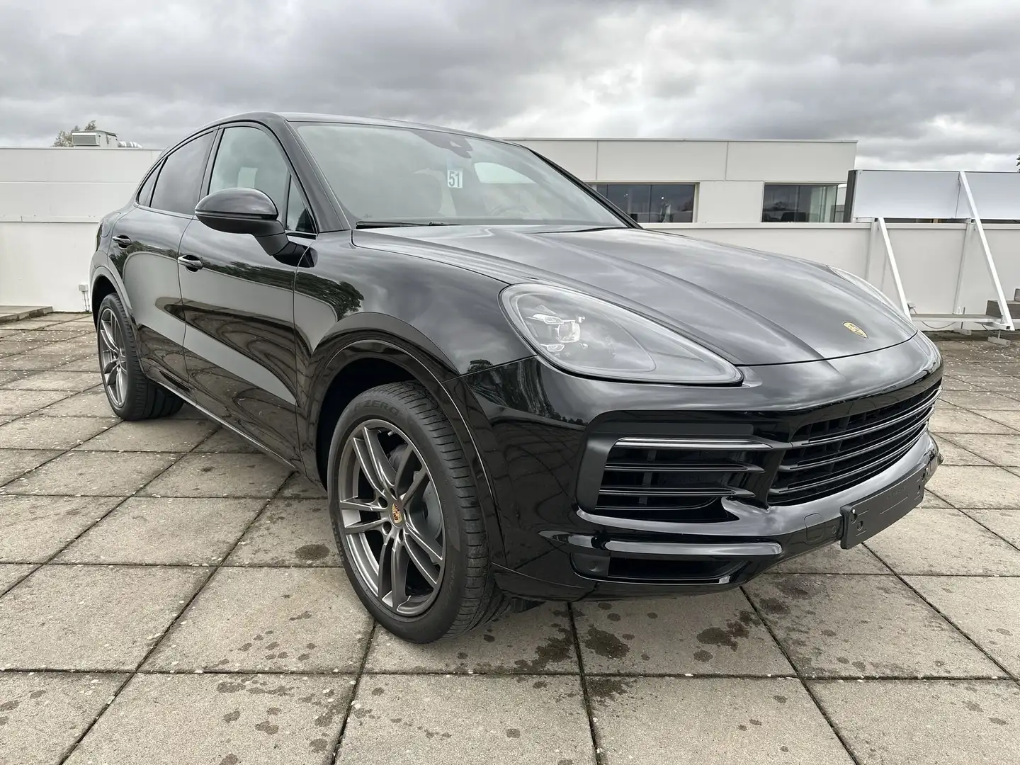 Porsche Cayenne coupé/SPORTDESIGN/TREKH/BOSE/21" TURBO/PASM Zwart - 1