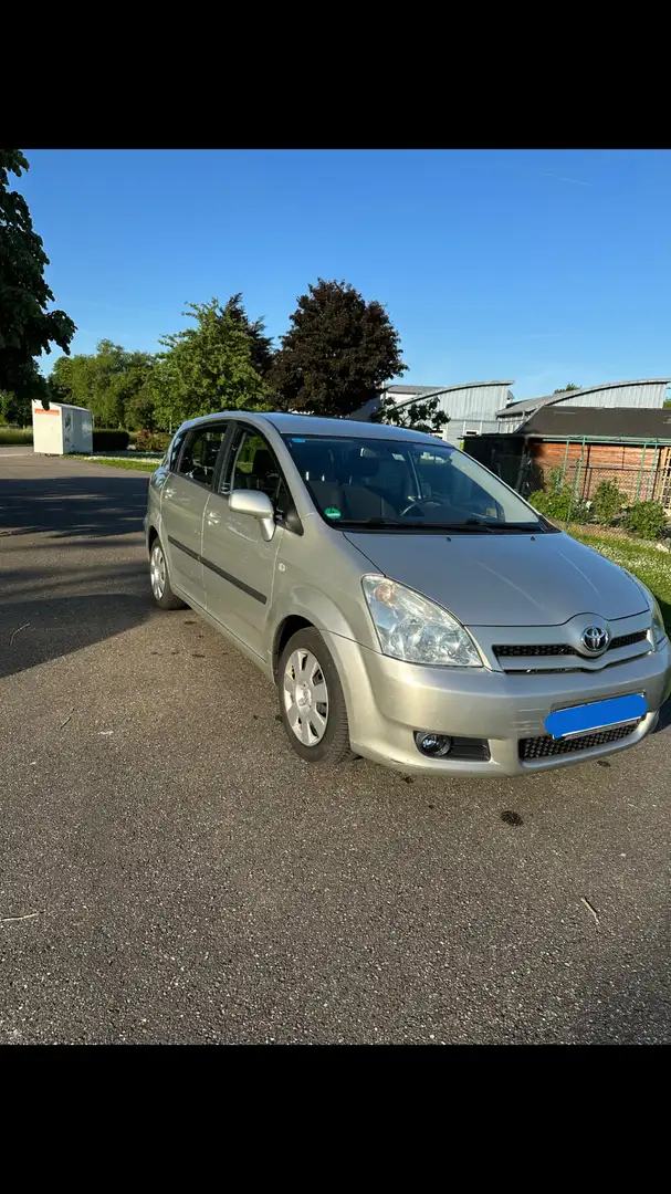 Toyota Corolla Verso 1.6 Sol Plateado - 1