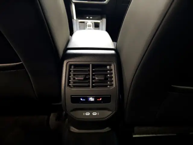 Seat Leon Leon view 14