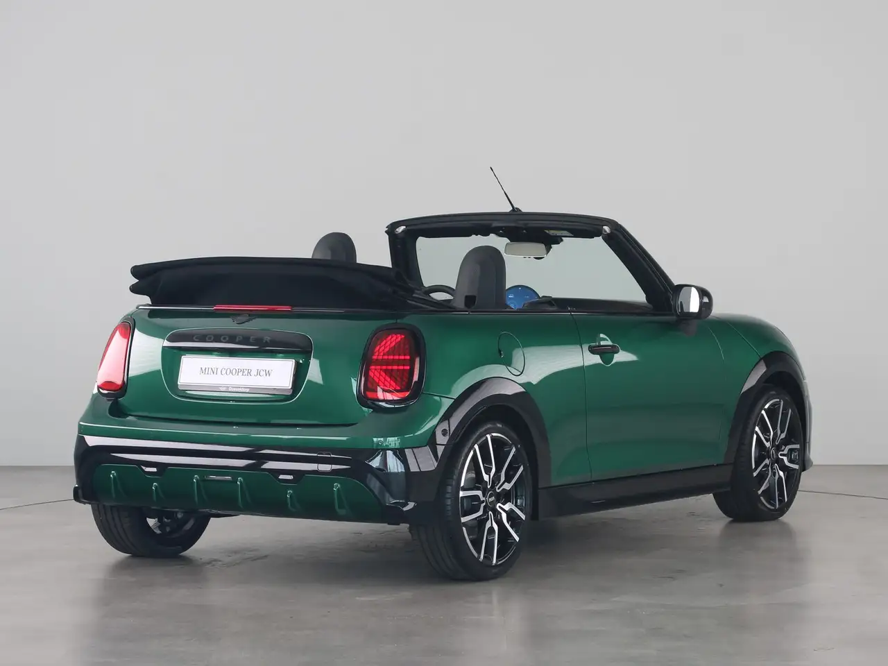MINI Cooper C Cabrio 2026 — фото 10