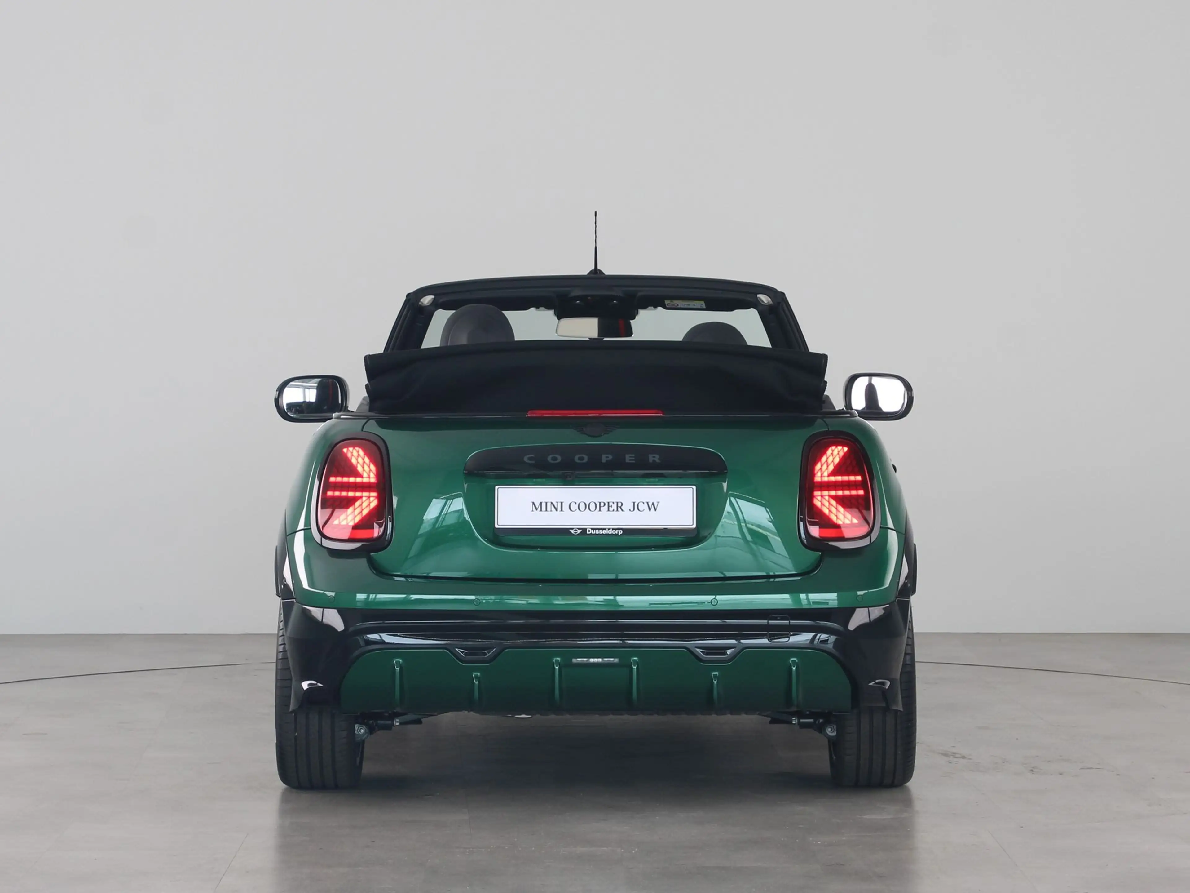 MINI Cooper C Cabrio John Cooper Works Pakket XL — photo 12