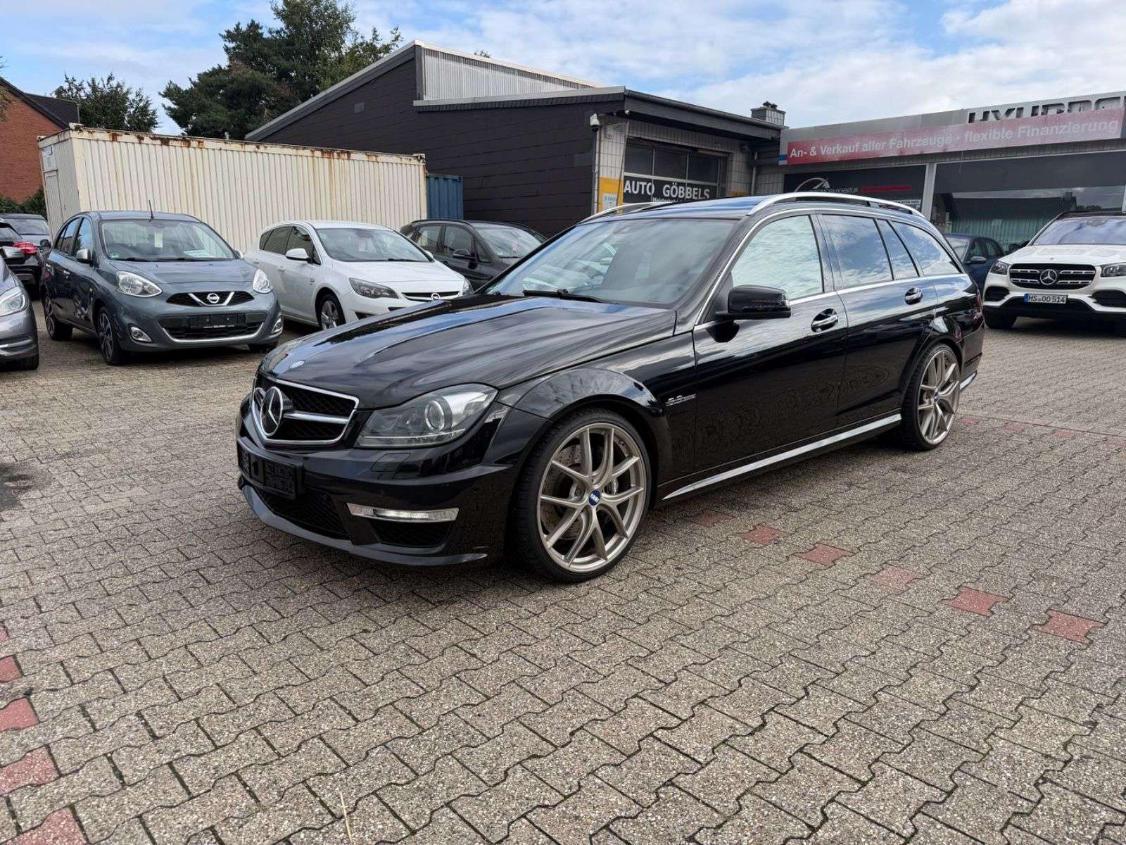 Mercedes-Benz C 63 AMG