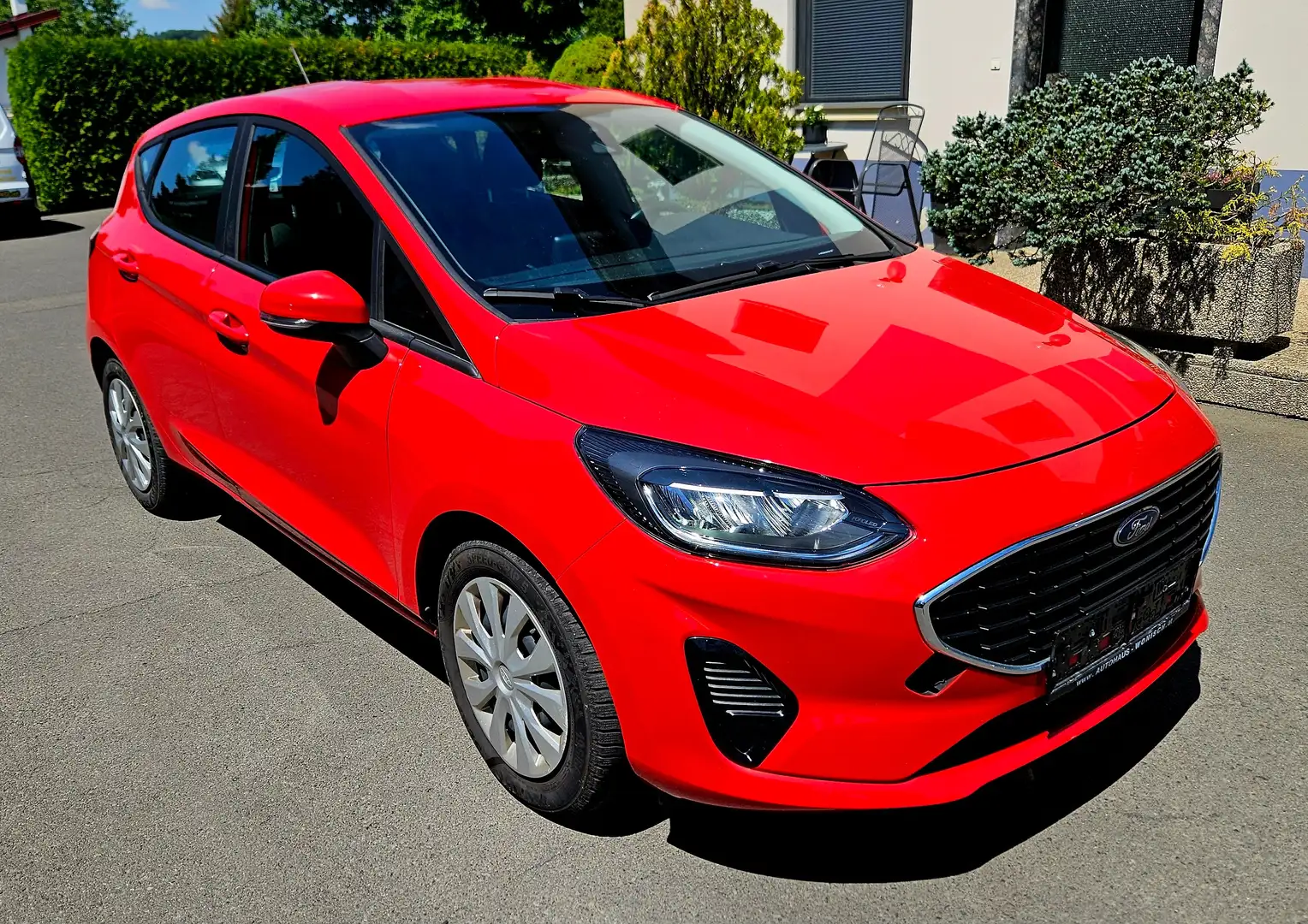 Ford Fiesta *Winterpaket * Parksensoren * AppLink *Erstbesitz Rot - 1
