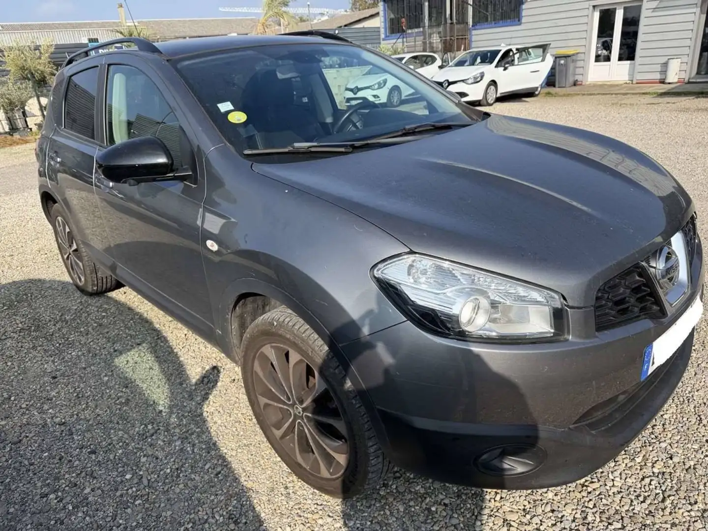Nissan Qashqai 1.6 dCi 130 FAP Connect Edition Gris - 2