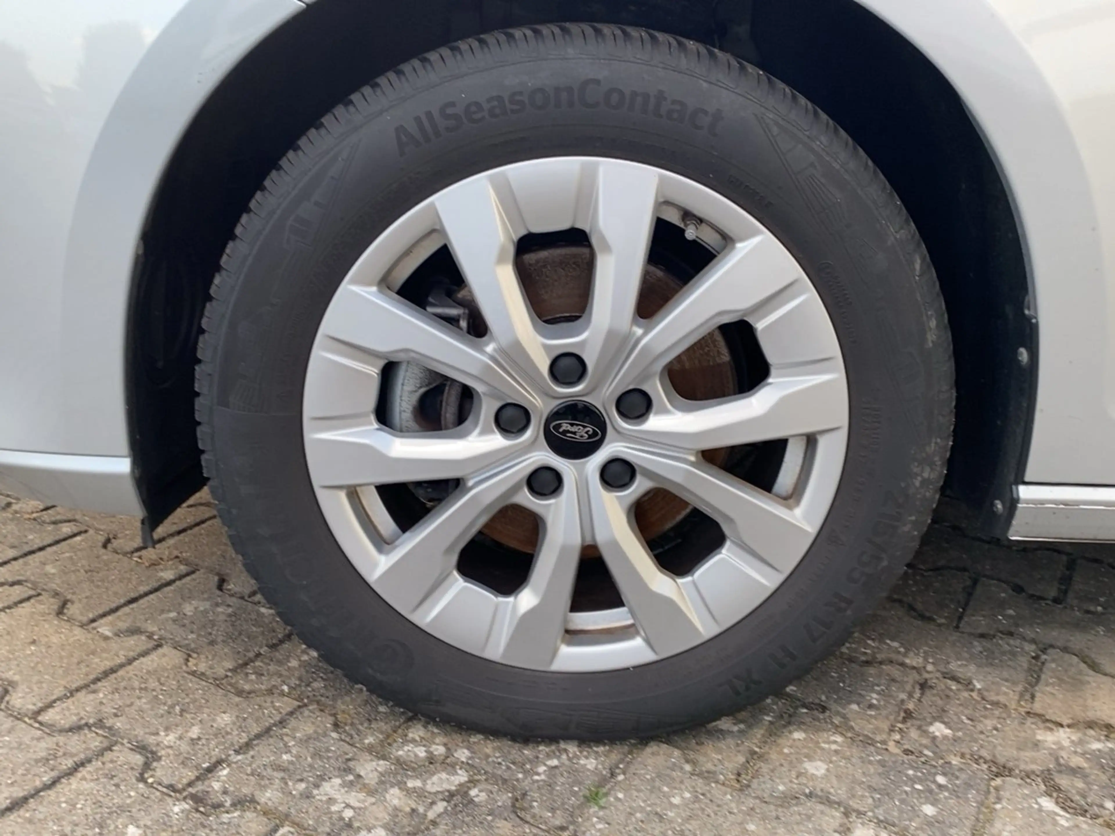 Ford Tourneo Connect (L1) Titanium 90 kW — photo 15