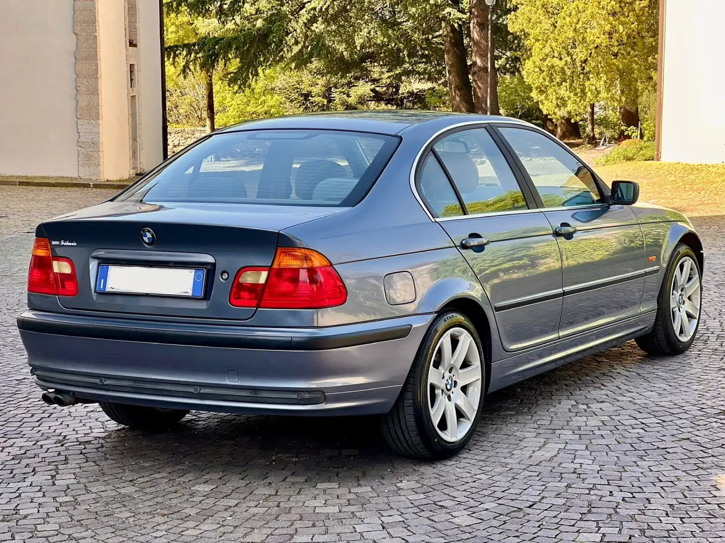 BMW 323 323i c/clima auto Niebieski - 2