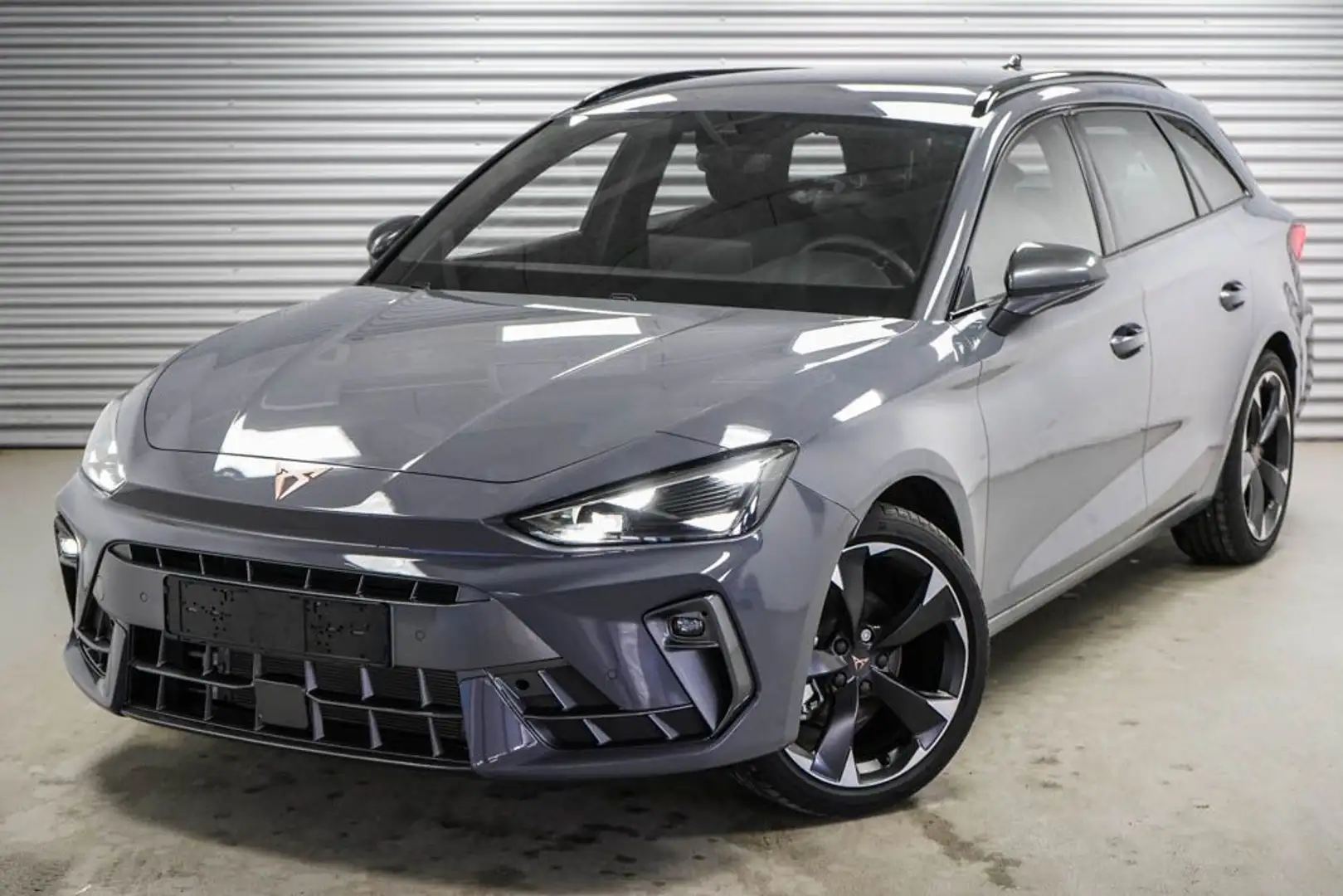 CUPRA Leon ST 1,5 eTSI DSG Kombi - LAGER Grau - 1