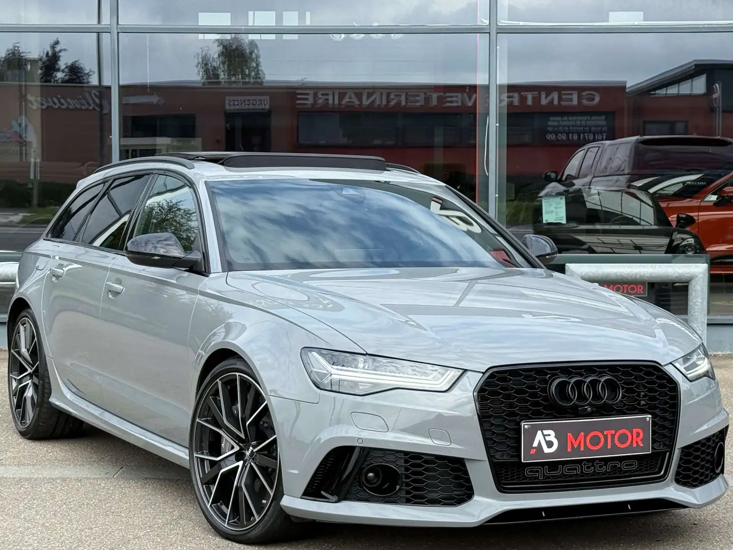 Audi RS6 4.0 V8 PERFROMANCE 605CV PANO ACC CAM360 AKRAPOVIC Gris - 1