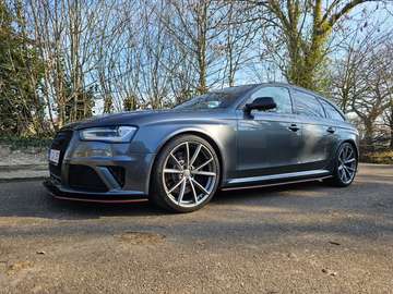 RS4 4.2 V8 FSI Quattro S tronic lichte vracht
