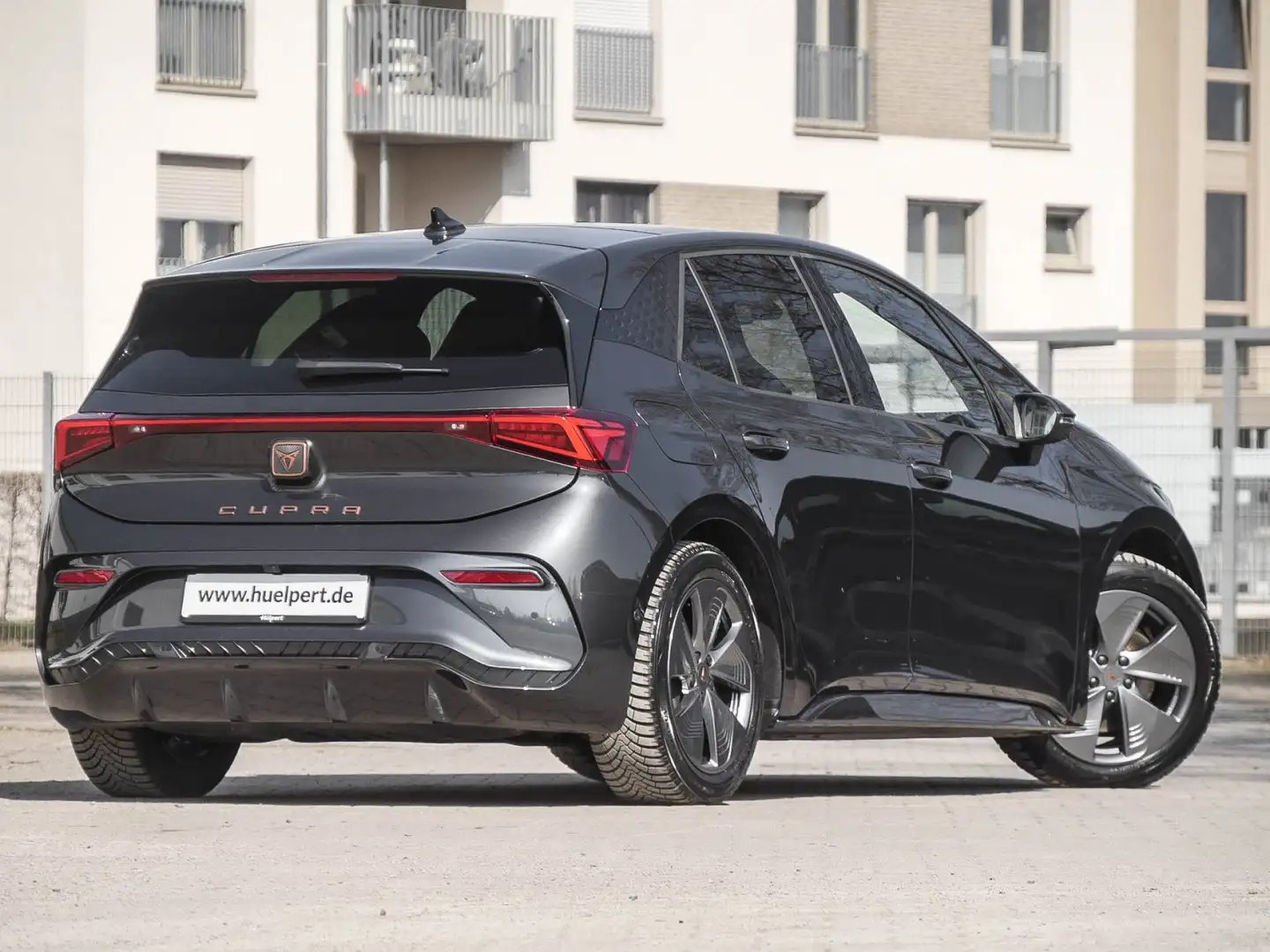 CUPRA Born WÄRMEPUMPE PANO CAM ACC LM18 NAVI SITZHEIZ. Сірий - 2