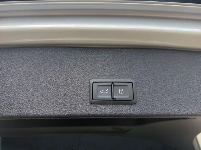 Audi Q2 view 14