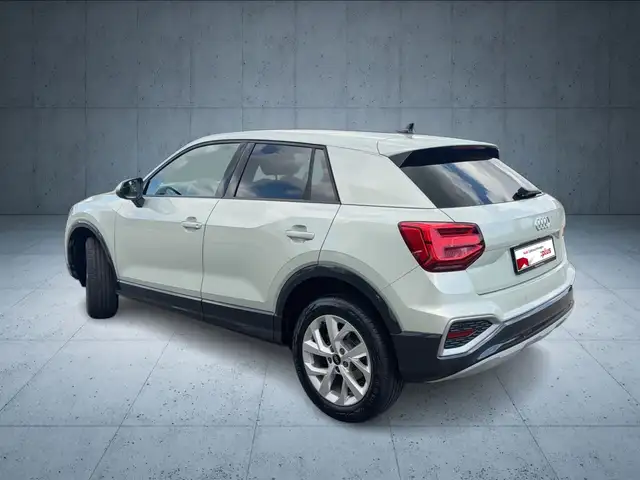 Audi Q2 view 3