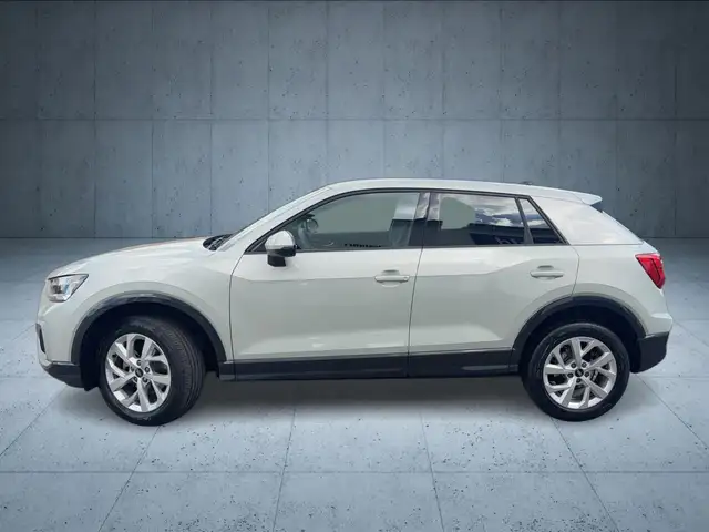 Audi Q2 view 2