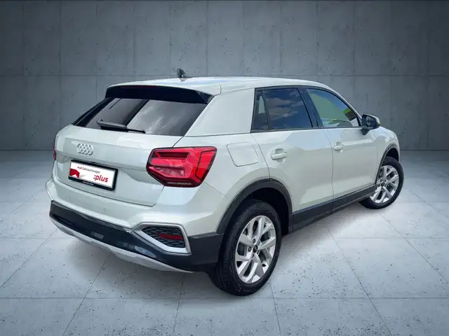 Audi Q2 view 5