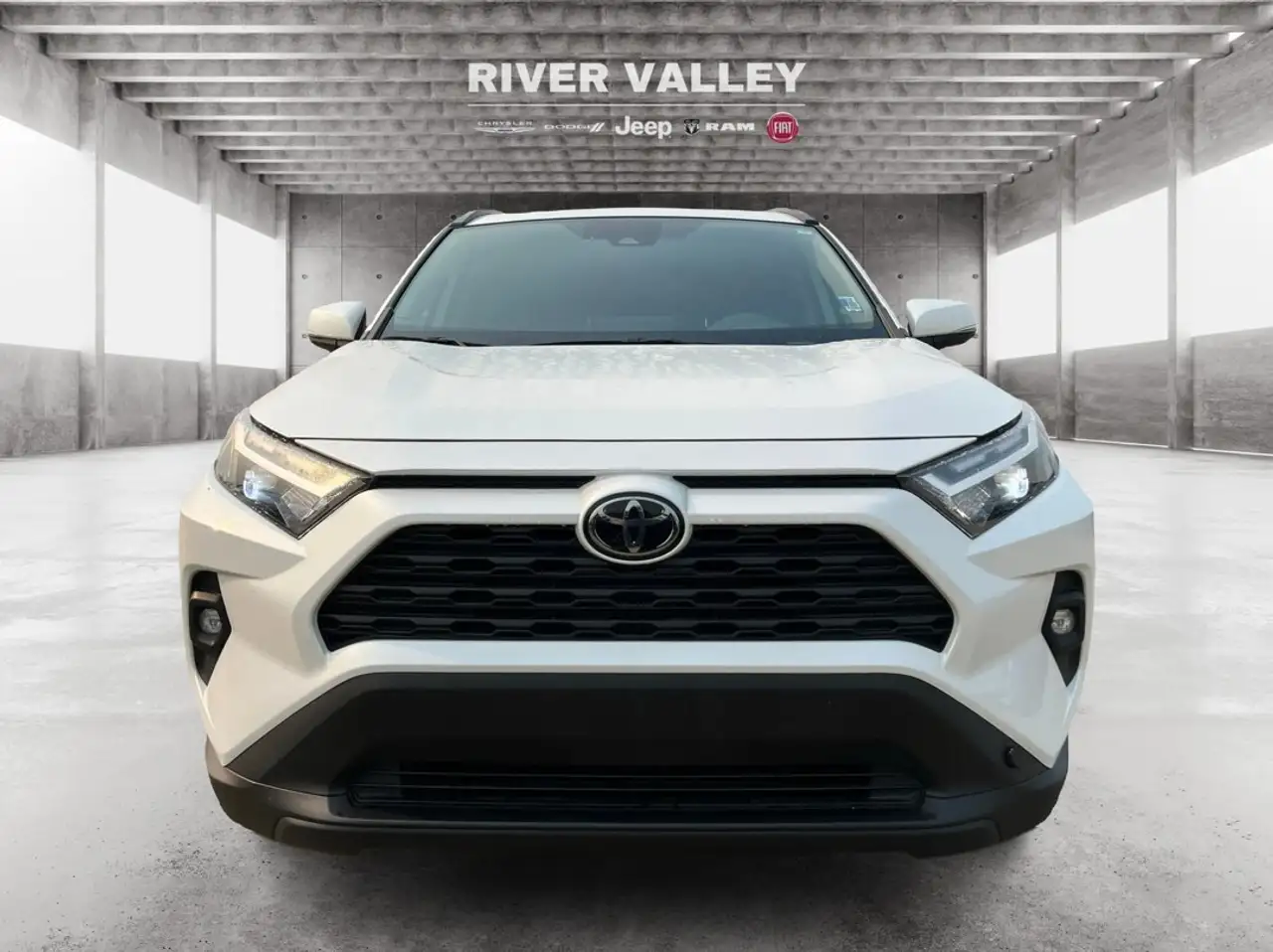 Toyota RAV 4 photo Toyota RAV 4