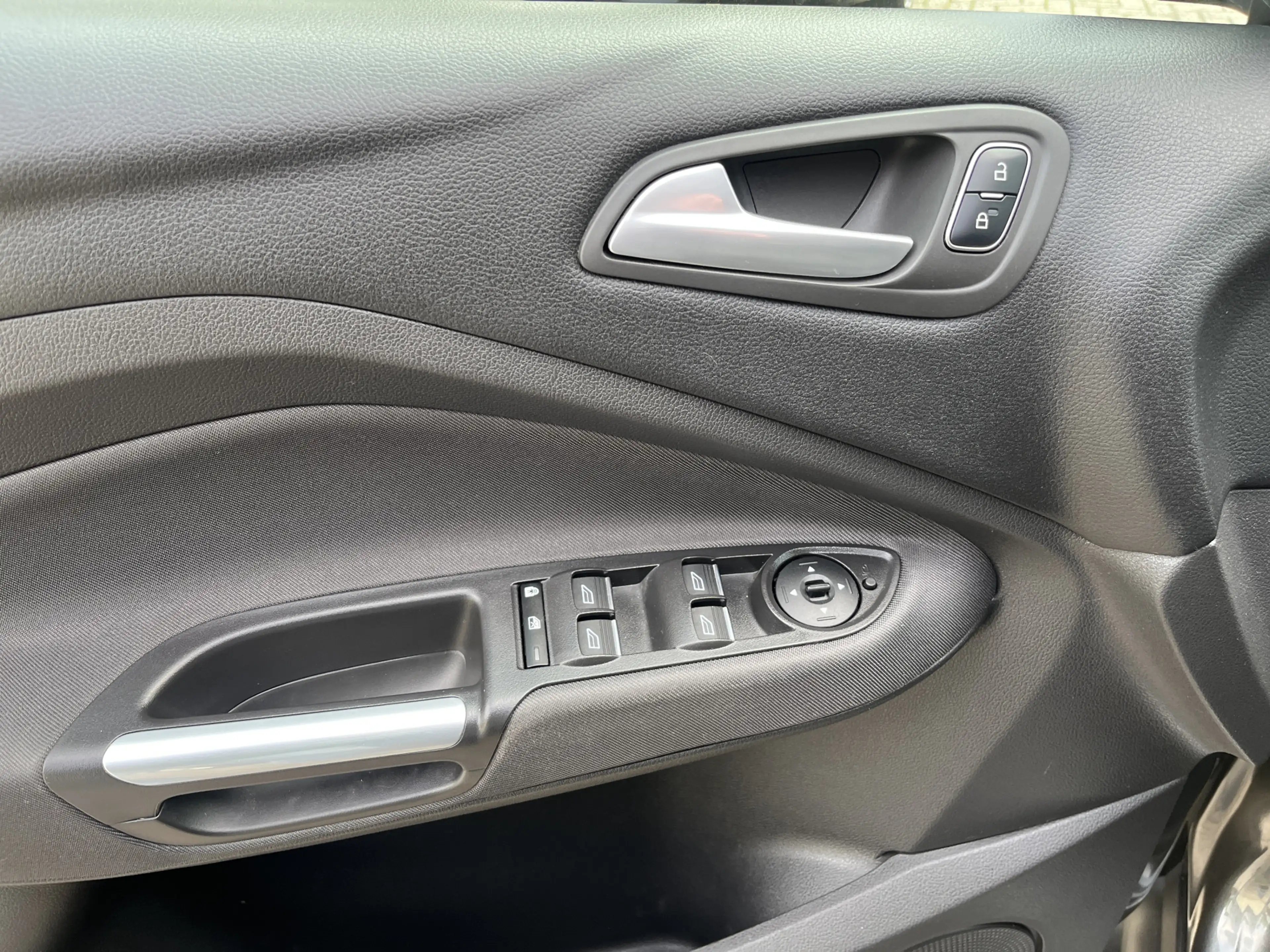 Ford Grand C-Max 1.5 Titanium 150 pk Navi Trekhaak 17" — photo 7