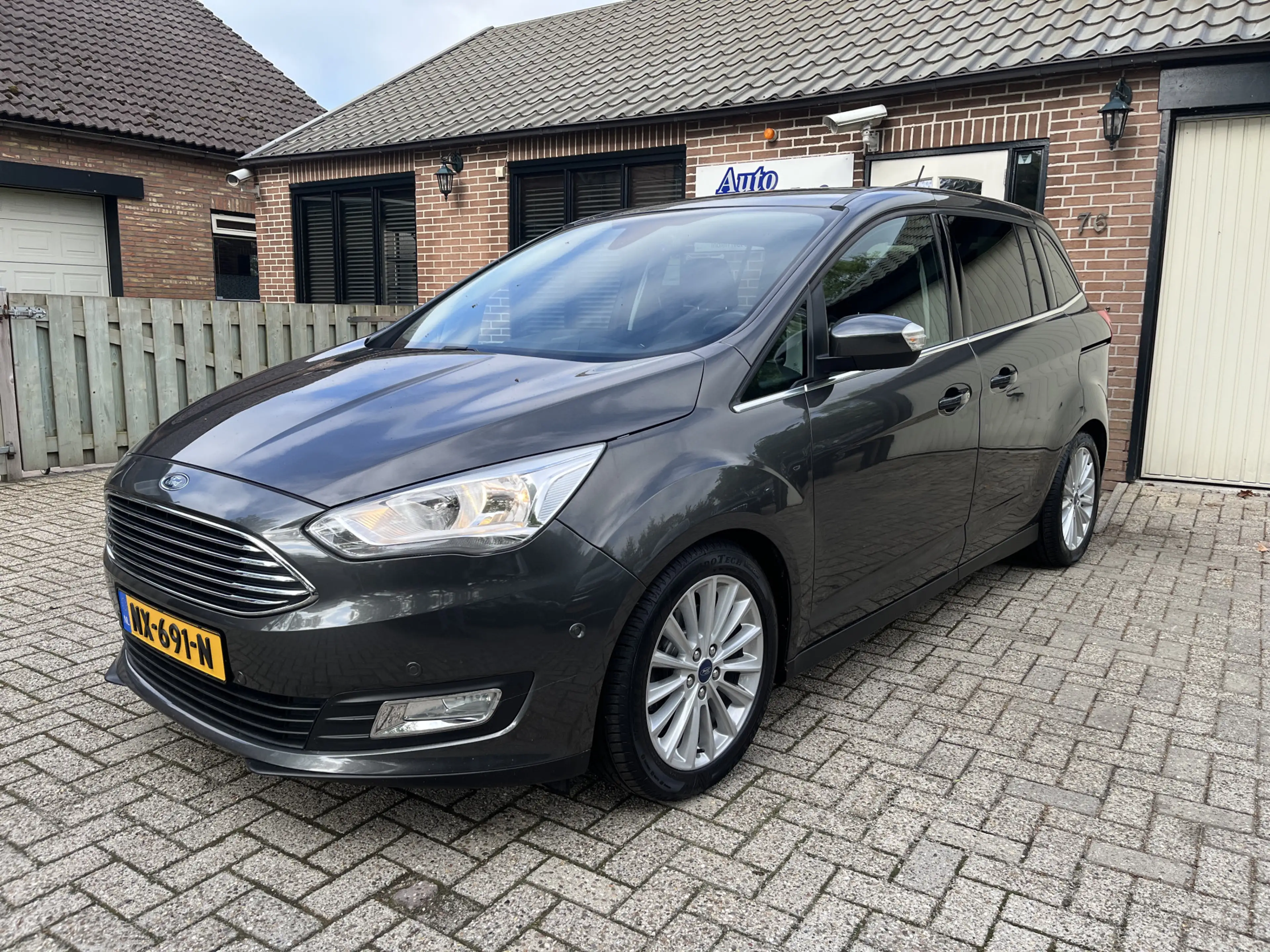Ford Grand C-Max 1.5 Titanium 150 pk Navi Trekhaak 17" — photo 2