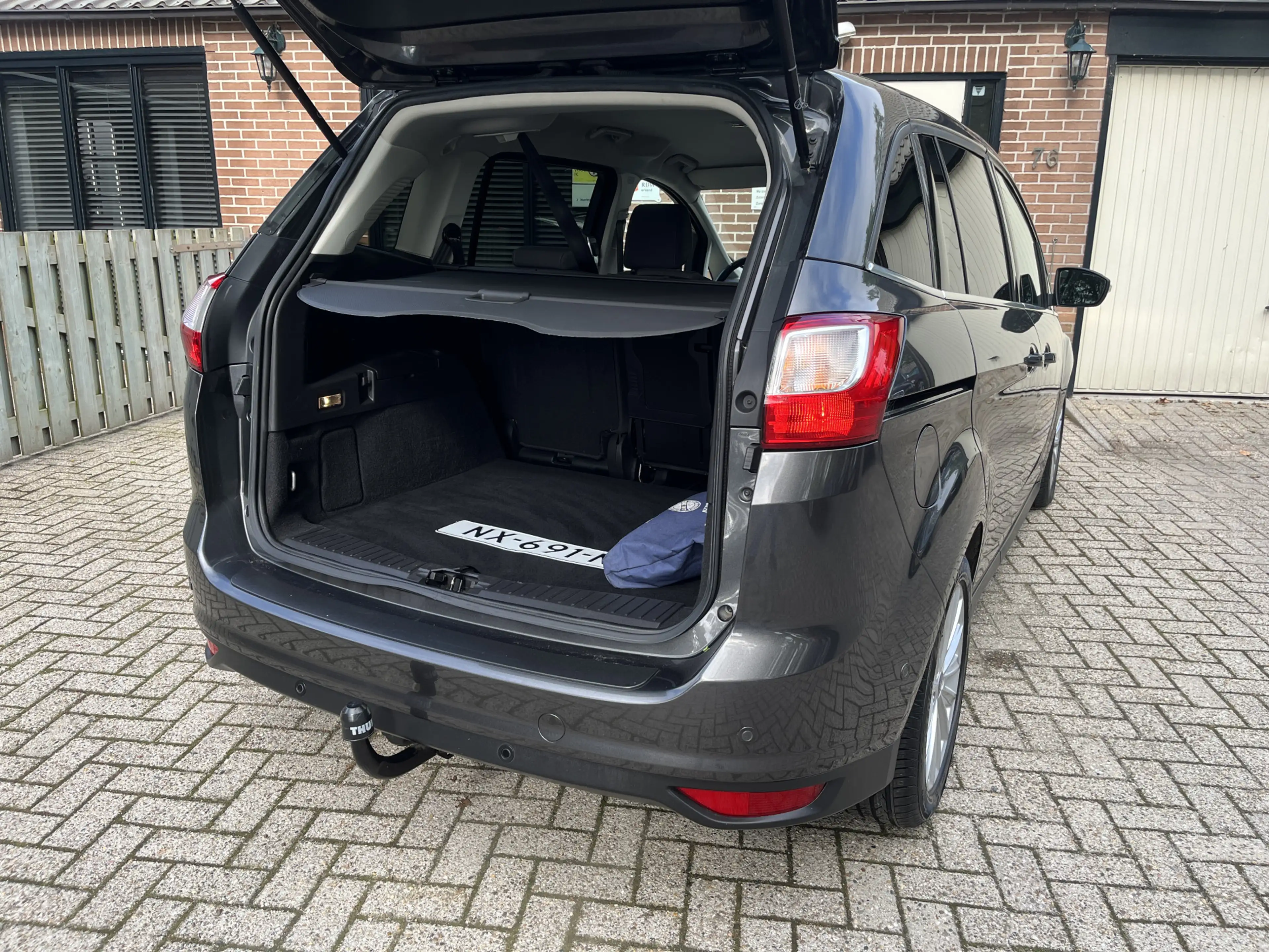 Ford Grand C-Max 1.5 Titanium 150 pk Navi Trekhaak 17" — photo 22