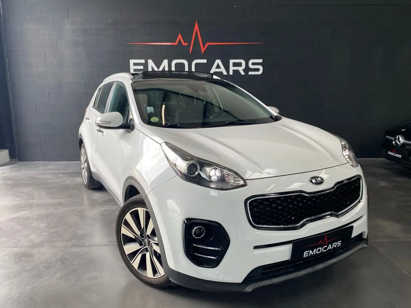 Kia Sportage IV 1.7 CRDI 141 ISG ACTIVE Blanc - 1