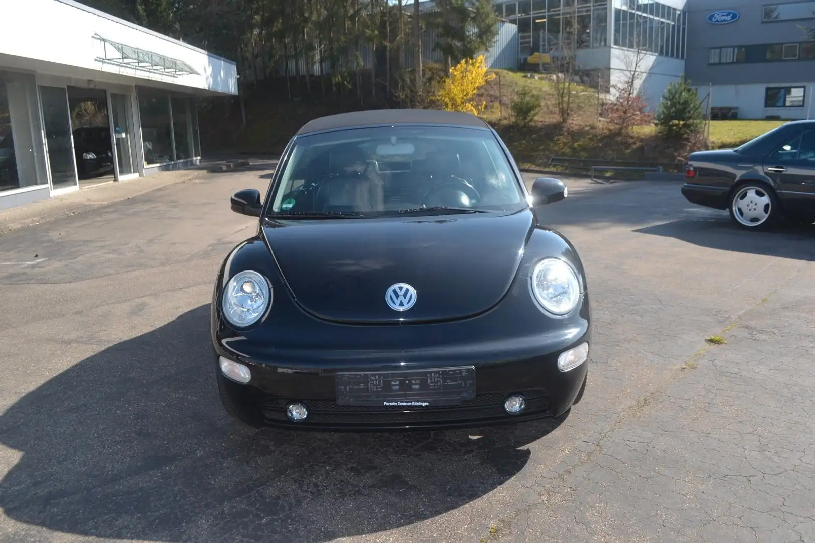 Volkswagen New Beetle Cabriolet 1.8 Turbo Original 98000 Noir - 1