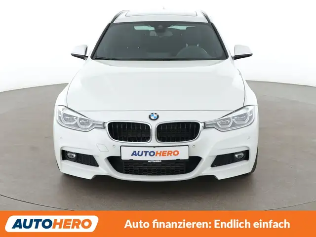 BMW 3 Series view 9