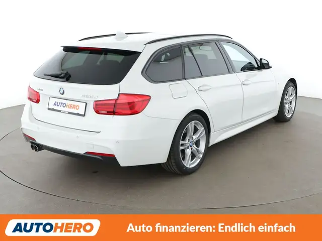BMW 3 Series view 6