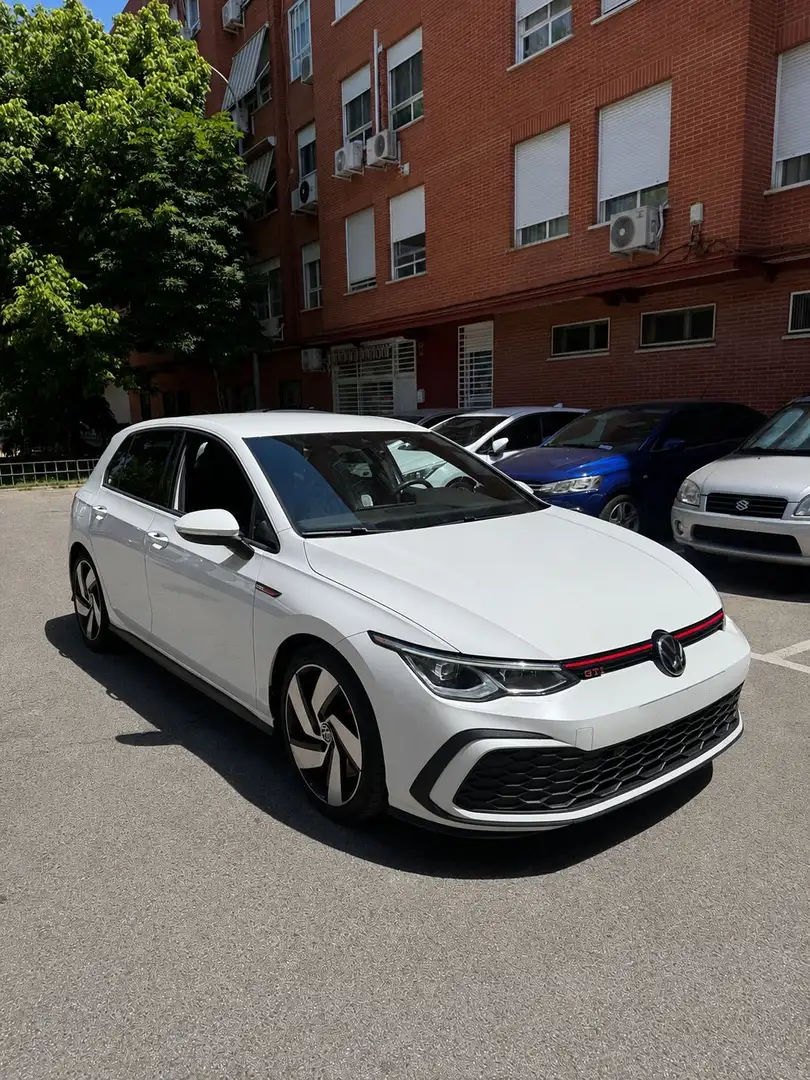 Volkswagen Golf GTI 2.0 TSI DSG 180kW - 2