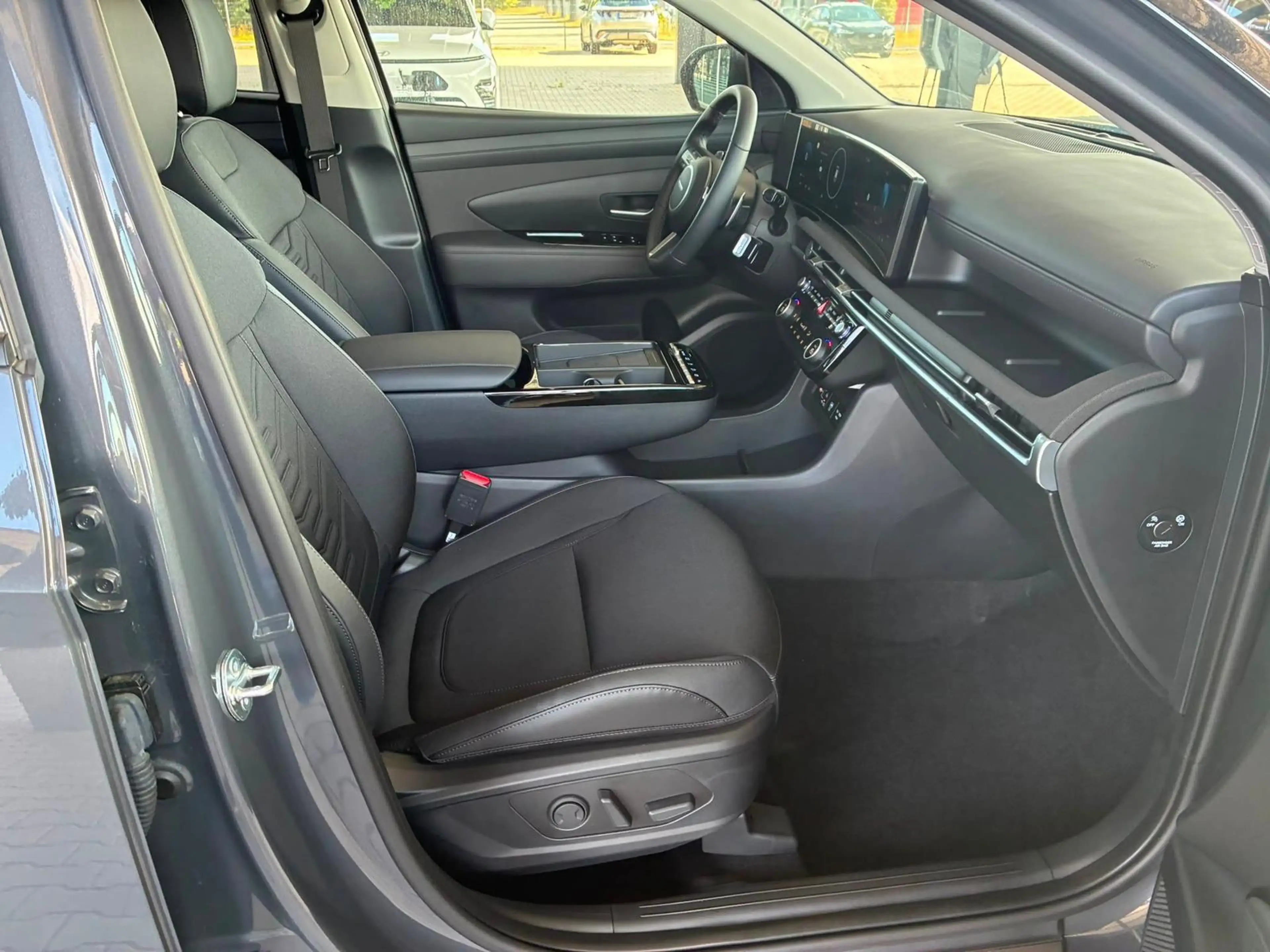 Hyundai TUCSON Comfort Plus 1.6 T-GDI 2WD 48V DCT / Matrix-LED... — photo 10