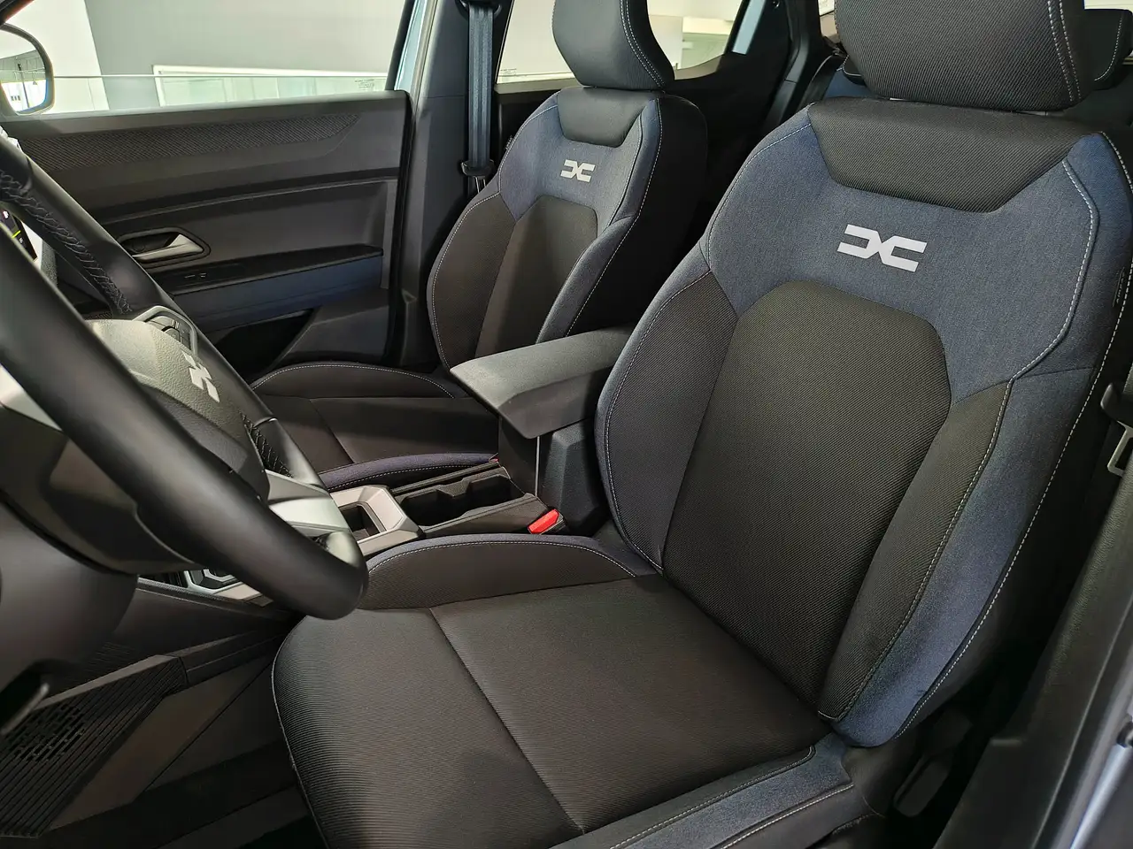 Dacia Duster JOURNEY hybrid 140 10