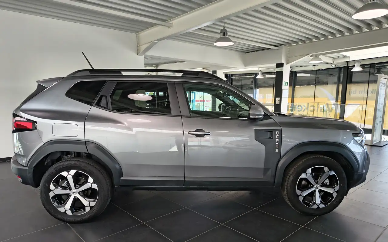 Dacia Duster JOURNEY hybrid 140 4