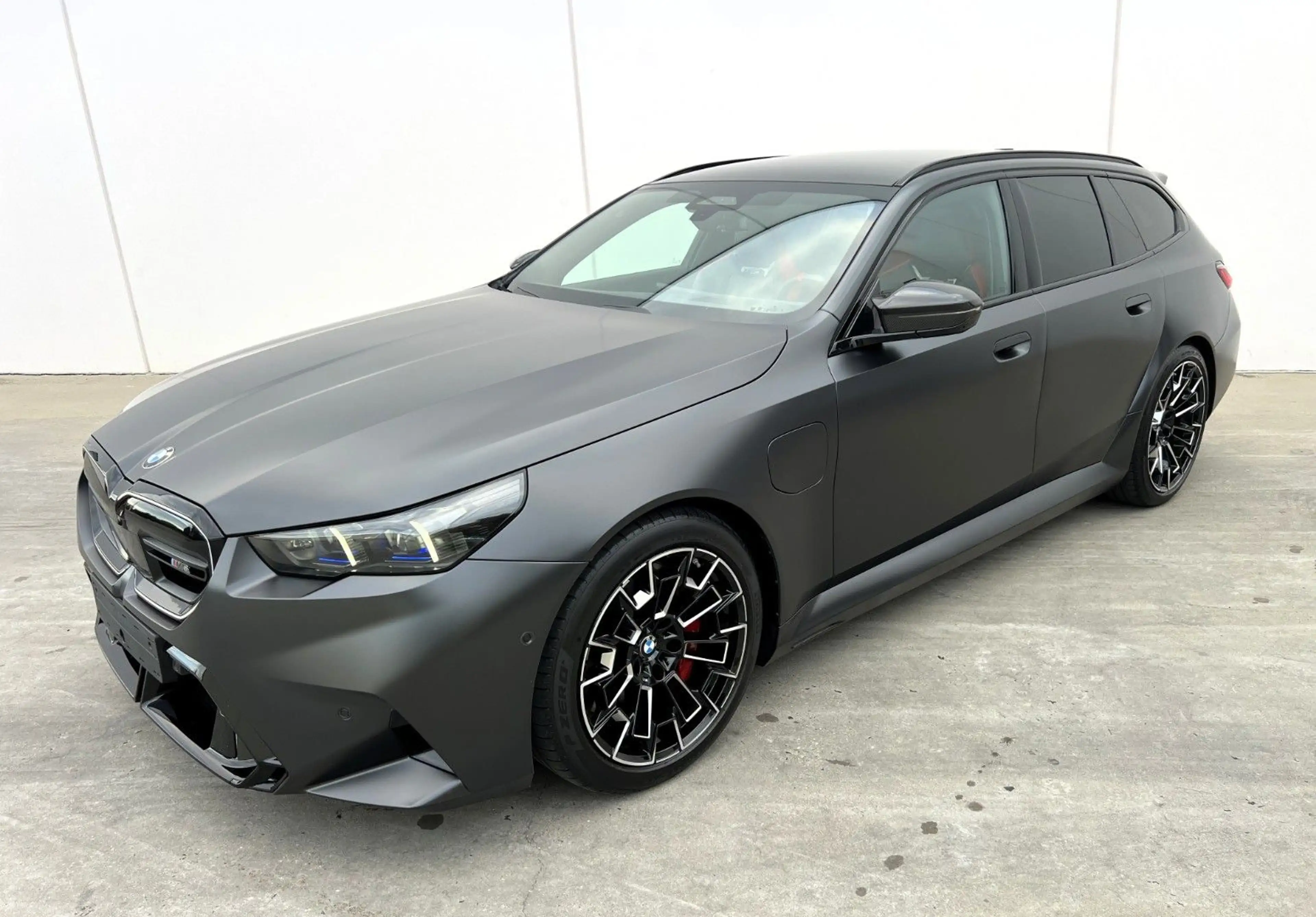BMW M5 Touring °Frozen°Driving Prof.°Panorama° — photo 7