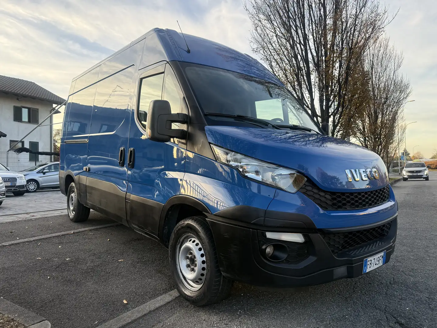 Iveco Daily 35s12 Blu/Azzurro - 1