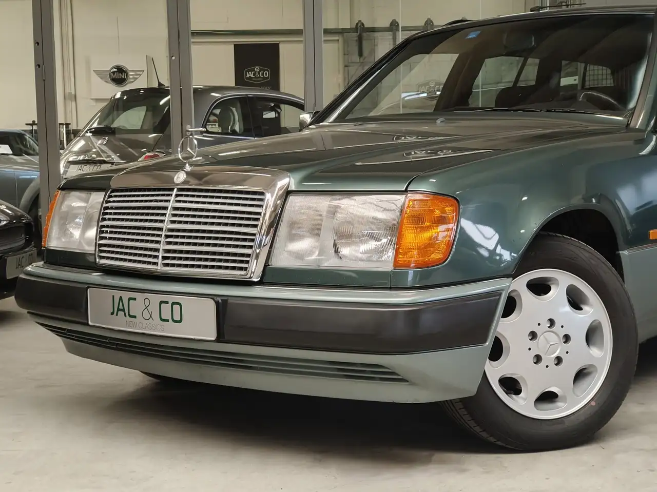 Mercedes-Benz E 200 (W124) Combi TE, foto 2