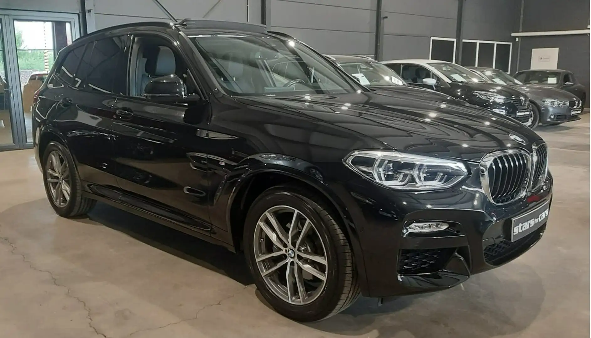BMW X3 2.0iA xDrive20 OPF M-Pack Sunroof LED Trekhaak Noir - 2