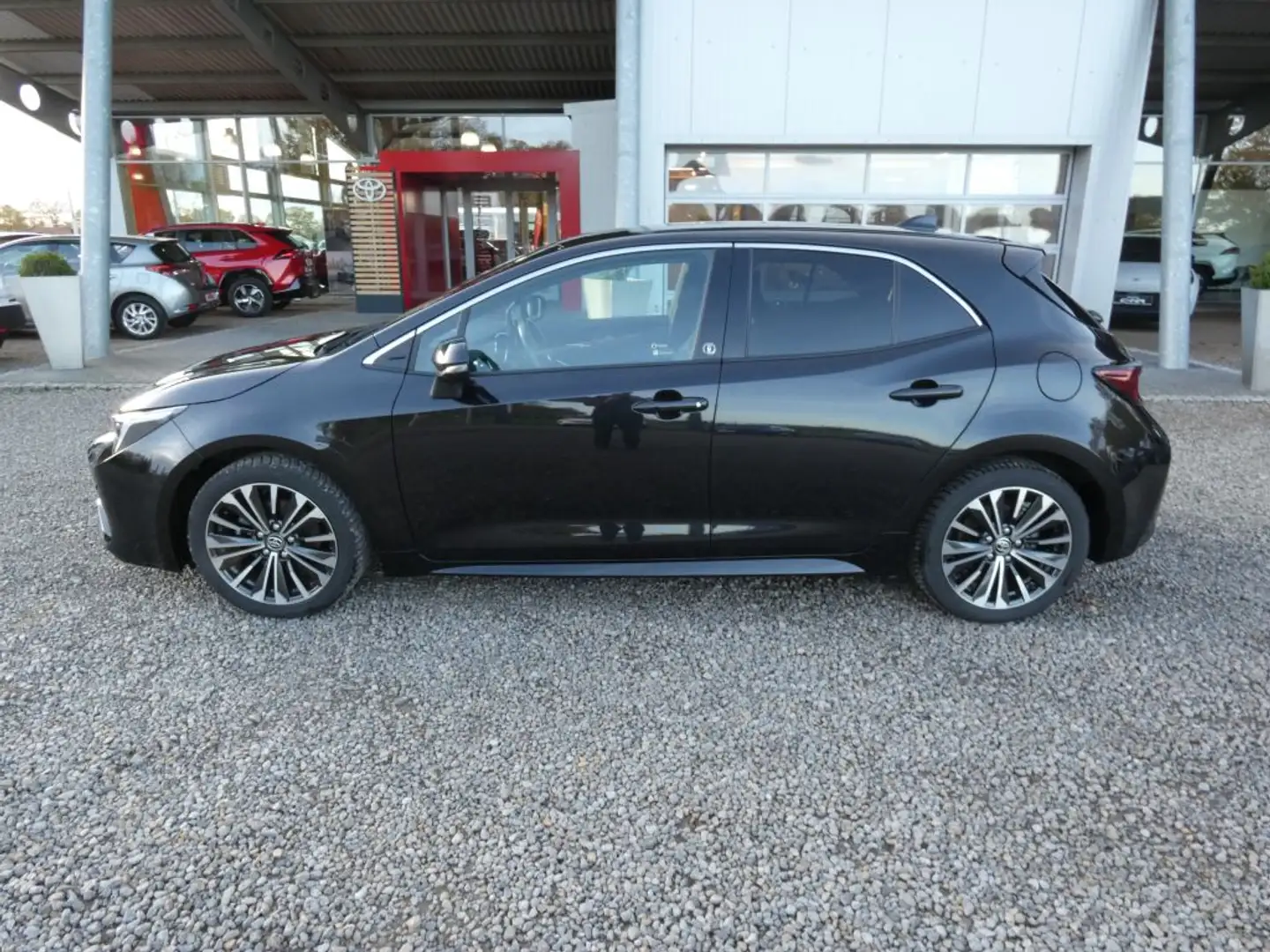 Toyota Corolla 1.8 Hybrid Team Deutschland - 2