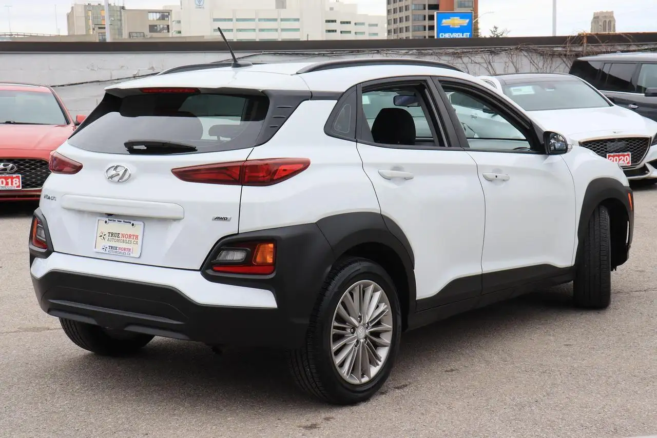 Hyundai KONA снимка Hyundai KONA