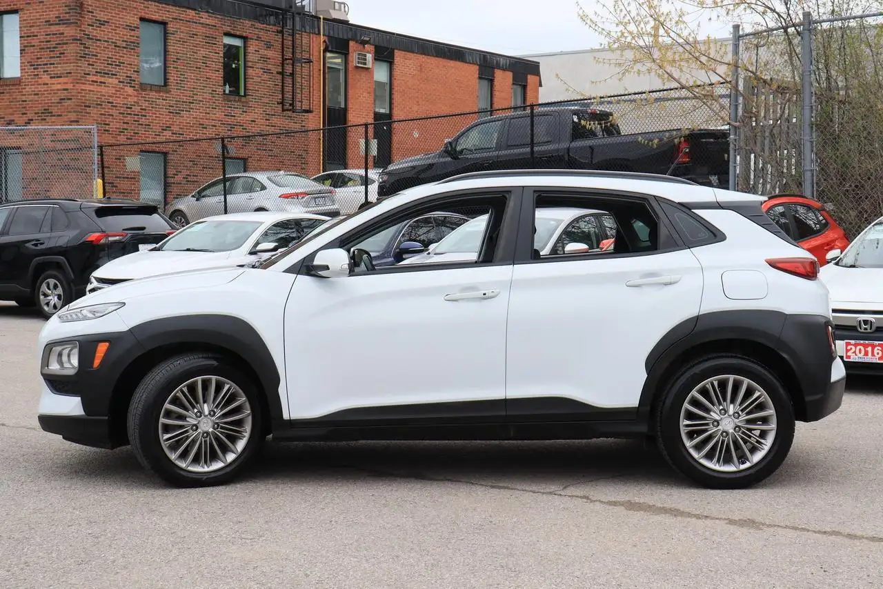 Hyundai KONA снимка Hyundai KONA