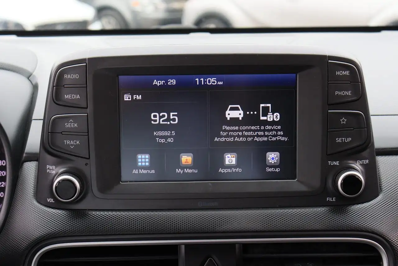 Hyundai KONA снимка Hyundai KONA