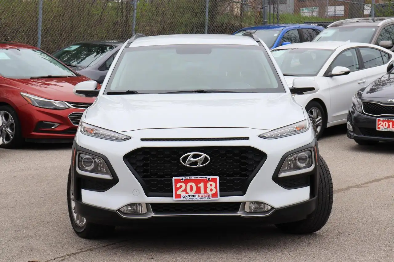 Hyundai KONA снимка Hyundai KONA
