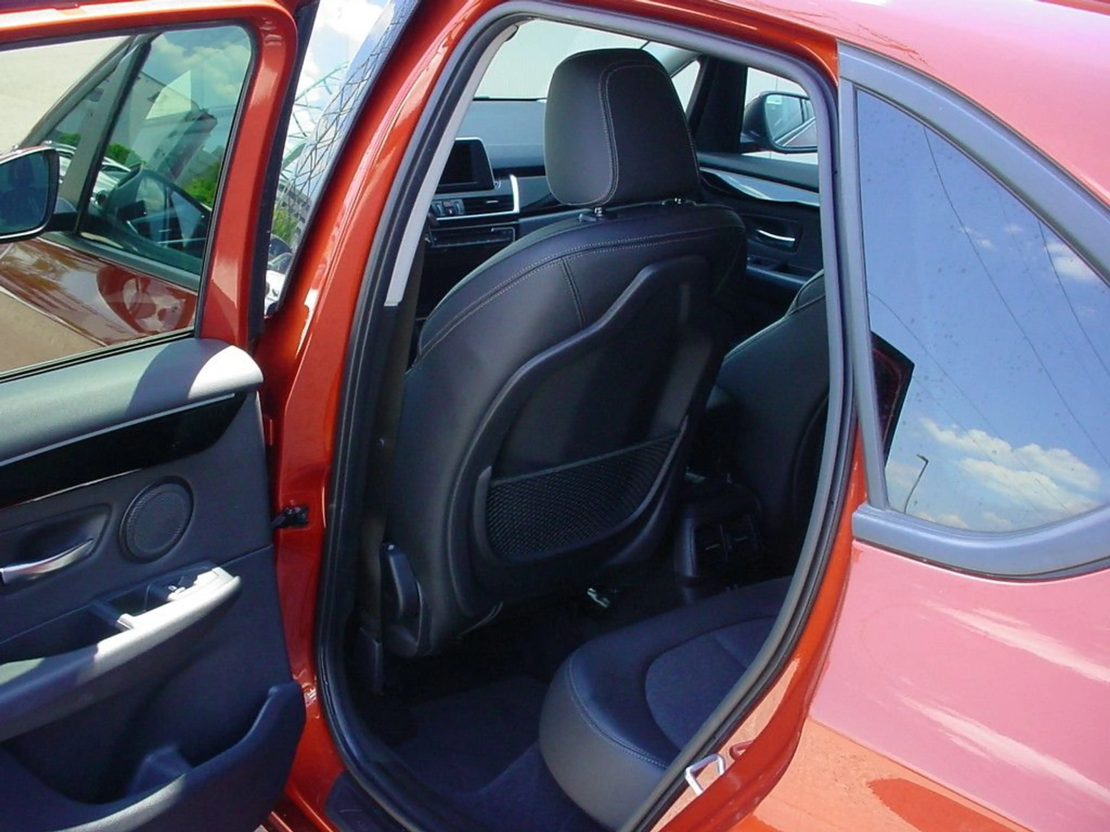 BMW 216 216dA Sport Line*LED*Navi*Kamera* — photo 8