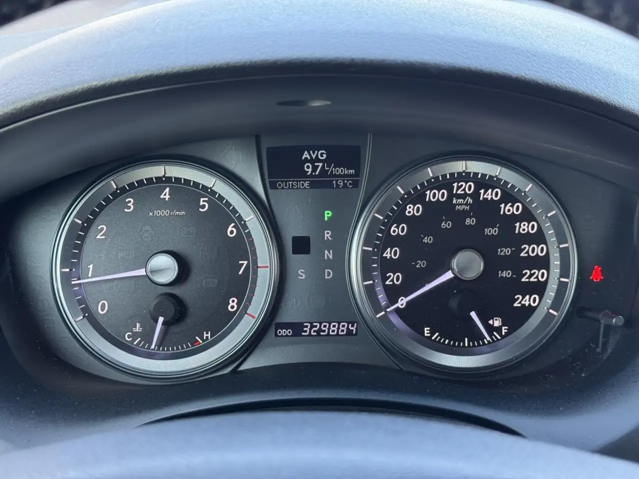 Lexus ES снимка Lexus ES